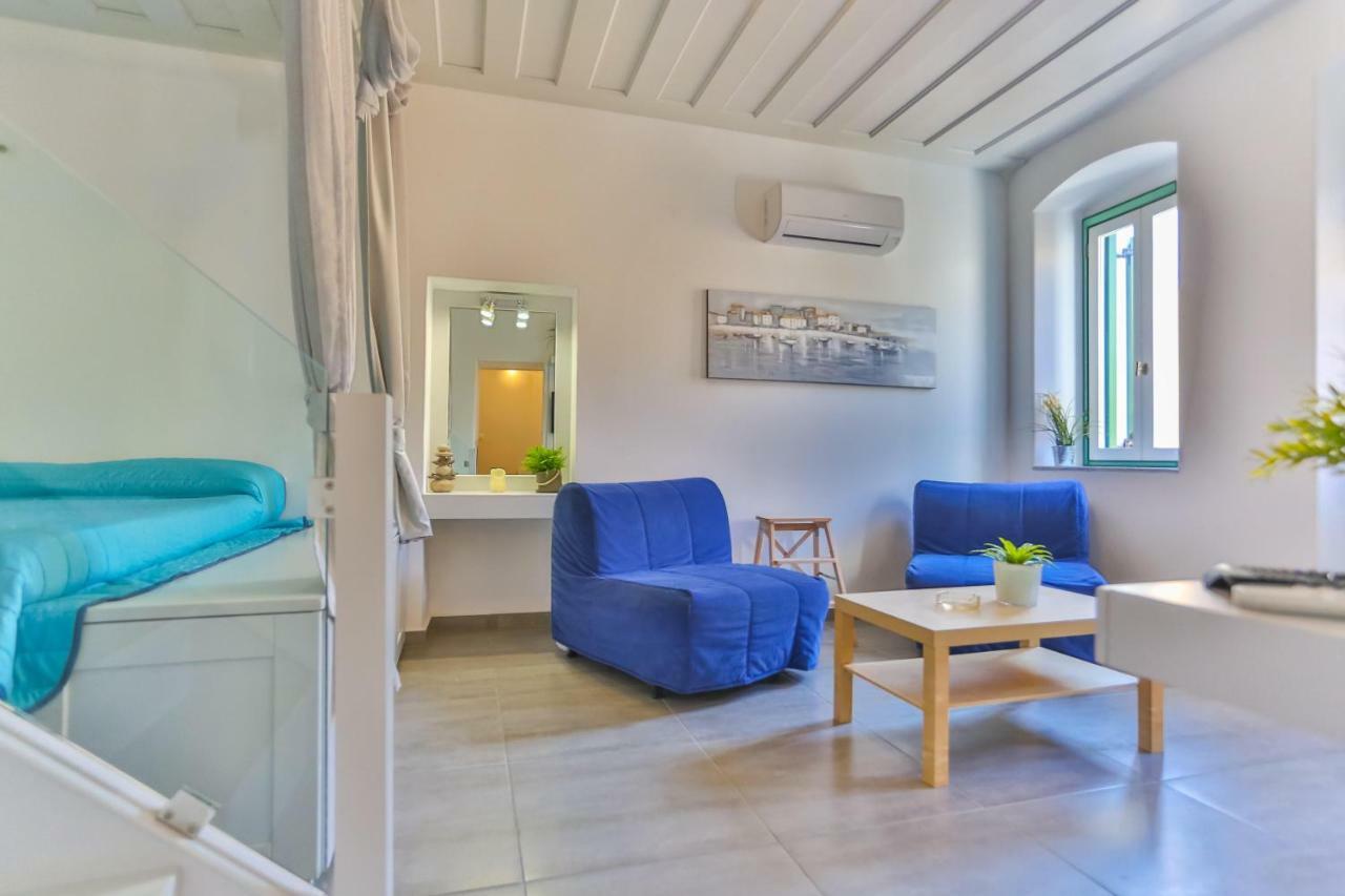 Annika Deluxe Apartments Symi Exteriér fotografie